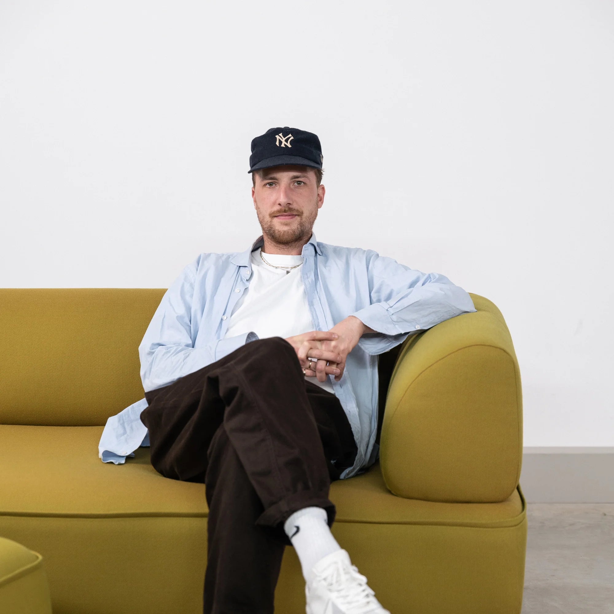 Sofa Gordo in Grün mit Designer Merlin Everding